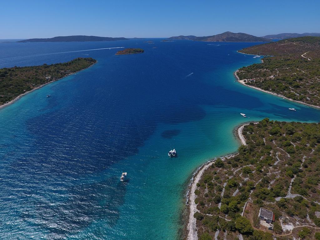 Holiday Batarelo Trogir Eksteriør bilde